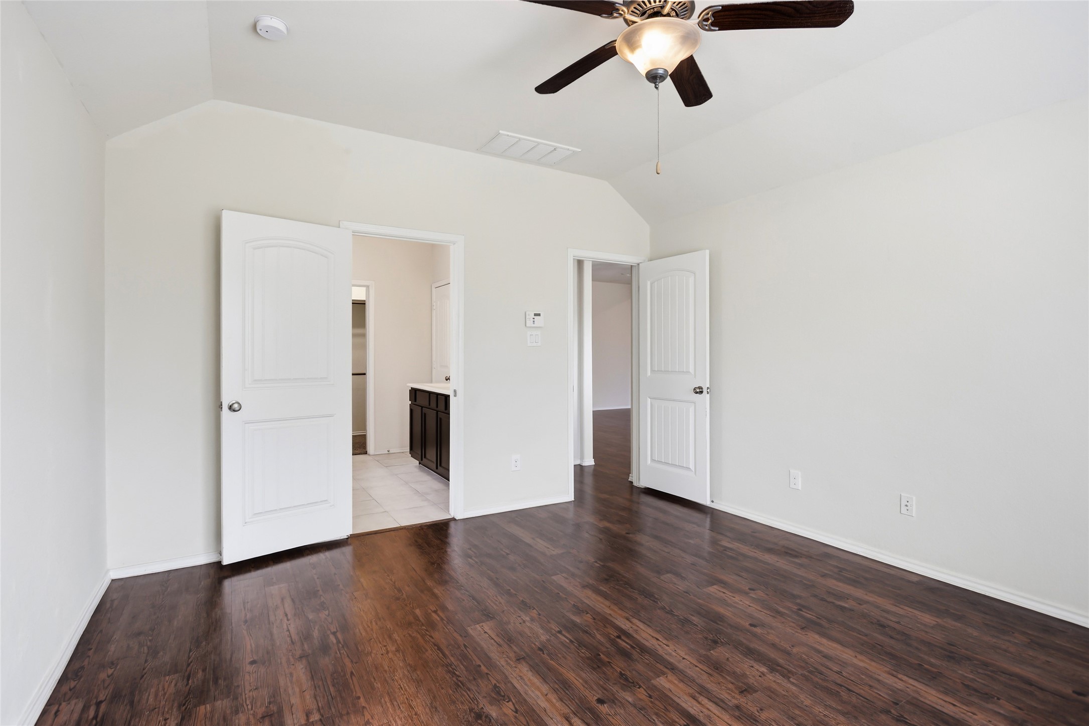 521 Waterside Ridge Lane La Marque, TX 77568 - Photo 15 of 34