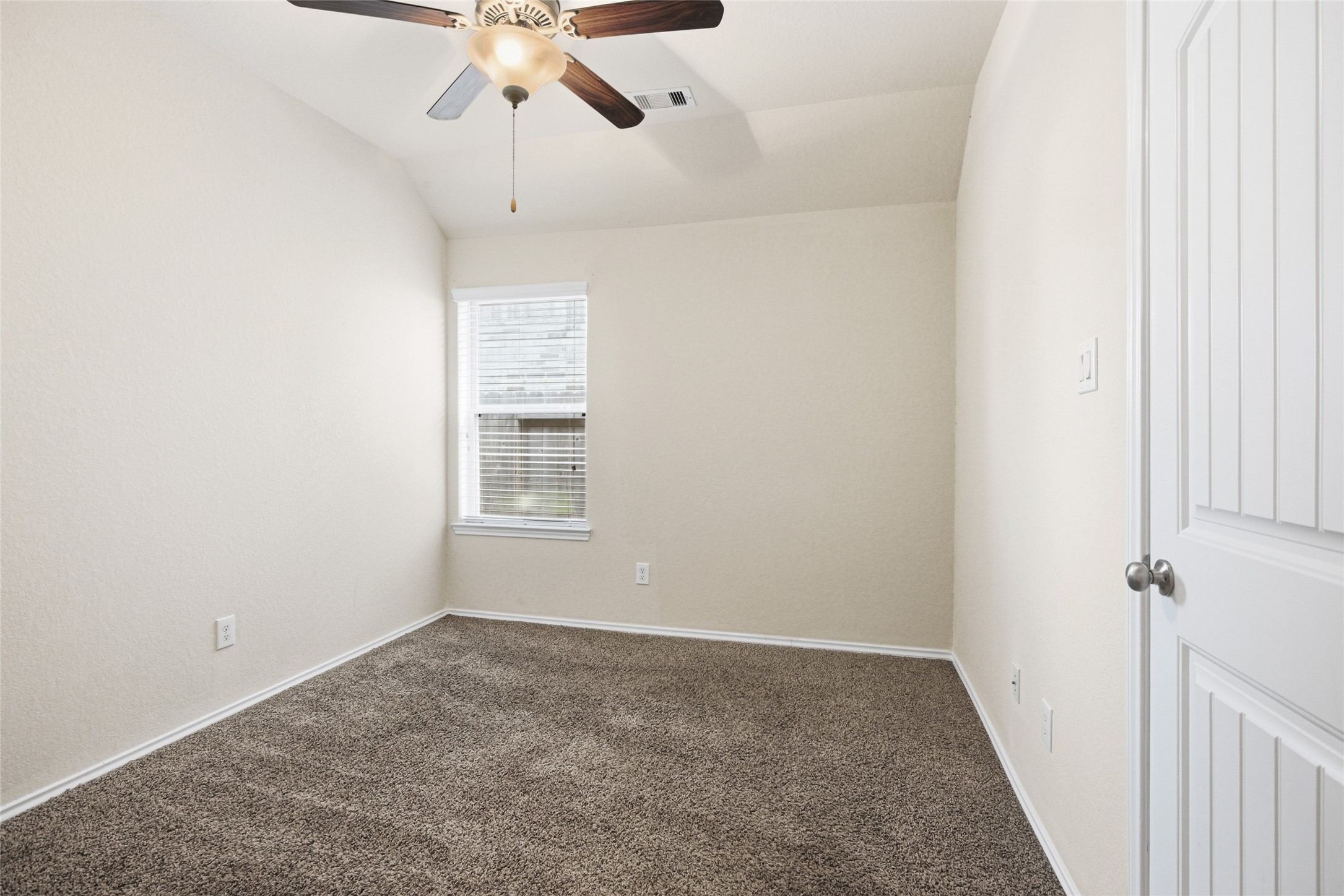 521 Waterside Ridge Lane La Marque, TX 77568 - Photo 21 of 34