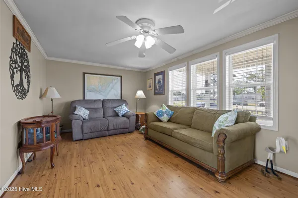 $330,000 | 139 Diamond City Drive, Harkers Island, NC 28531