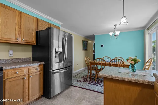 $330,000 | 139 Diamond City Drive, Harkers Island, NC 28531