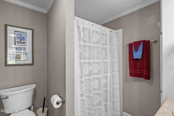 $330,000 | 139 Diamond City Drive, Harkers Island, NC 28531