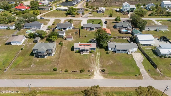 $330,000 | 139 Diamond City Drive, Harkers Island, NC 28531