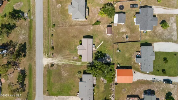 $330,000 | 139 Diamond City Drive, Harkers Island, NC 28531