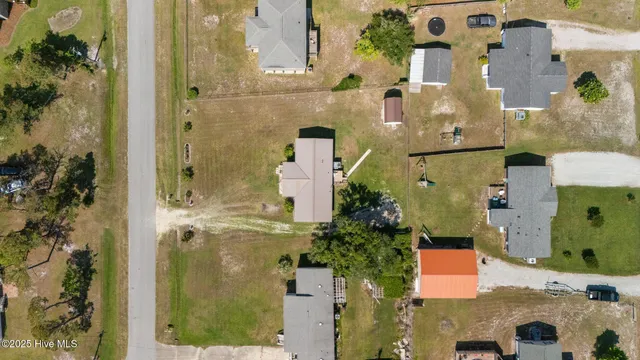 $330,000 | 139 Diamond City Drive, Harkers Island, NC 28531