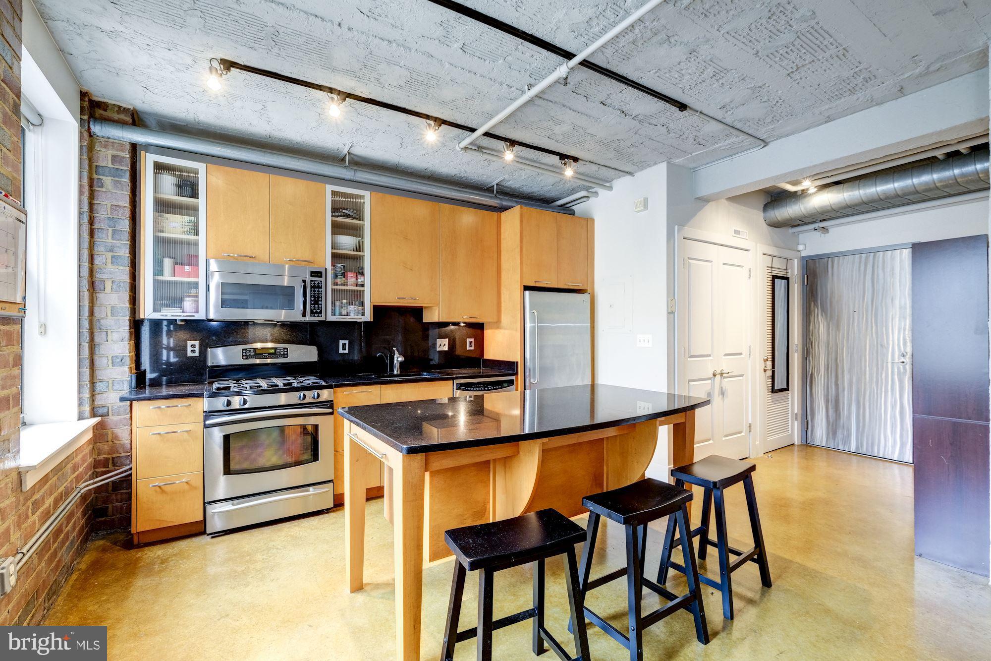 916 G St. Northwest, Unit 403 Washington, DC 20001 - Photo 3 of 14 Gourmet Kitchen