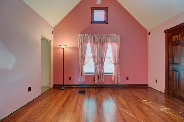 $219,900 | 406 Hancock Street, Watertown, WI 53098