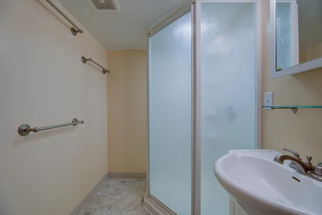 $219,900 | 406 Hancock Street, Watertown, WI 53098