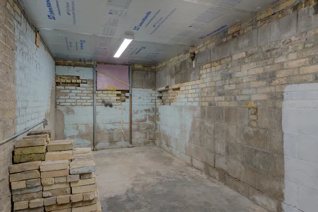 $219,900 | 406 Hancock Street, Watertown, WI 53098