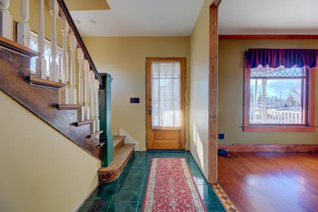 $219,900 | 406 Hancock Street, Watertown, WI 53098