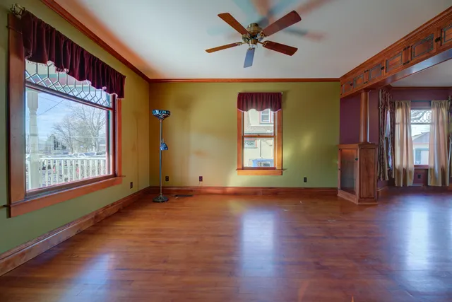 $219,900 | 406 Hancock Street, Watertown, WI 53098