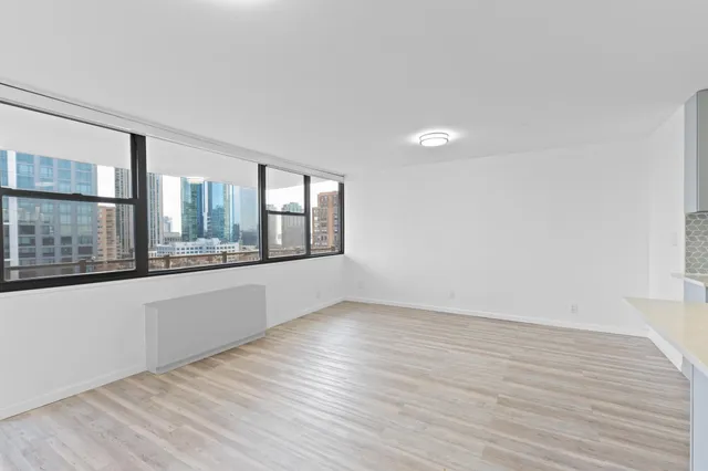 $3,100 | 270 Luis M Marin Boulevard, Unit 19F, Jersey City, NJ 07302