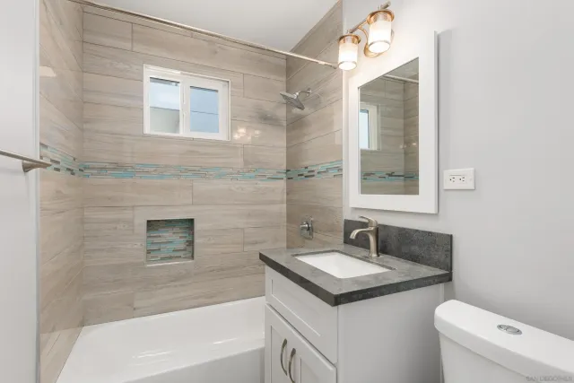 $3,600,000 | 7128 East Hyatt Street, San Diego, CA 92111