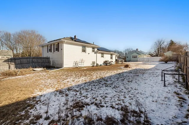 $550,000 | 23 Mt Vernon Circle, Lawrence, MA 01843