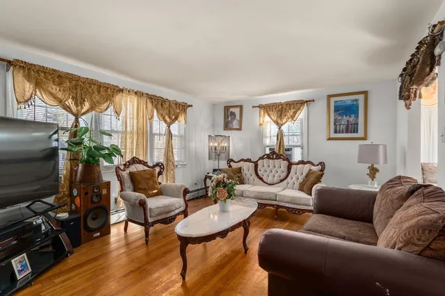 $550,000 | 23 Mt Vernon Circle, Lawrence, MA 01843