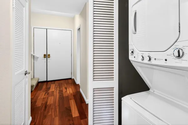 $1,050,000 | 22330 Homestead Road, Unit 214, Cupertino, CA 95014