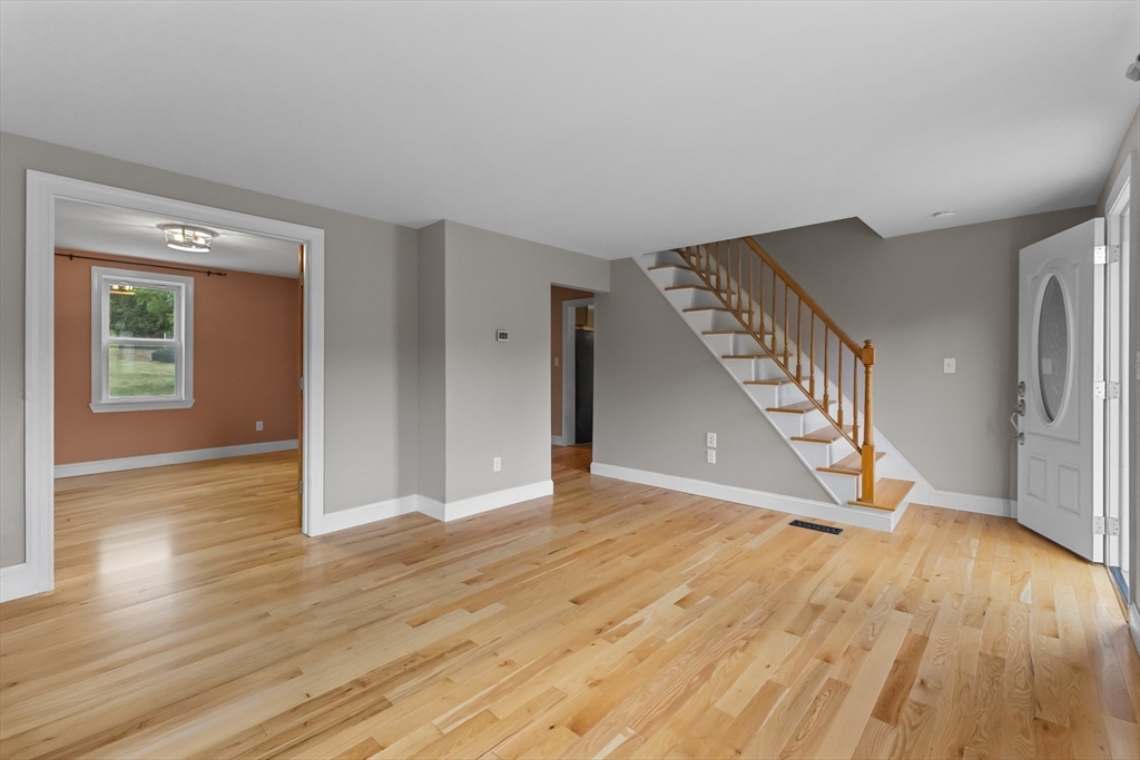 236 South Street Warren, MA 01092 - Photo 7 of 34