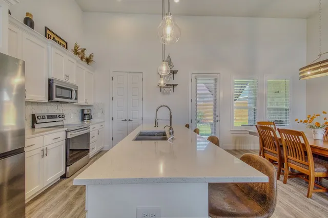 $3,500 | 110 Madrona Lane, Fredericksburg, TX 78624