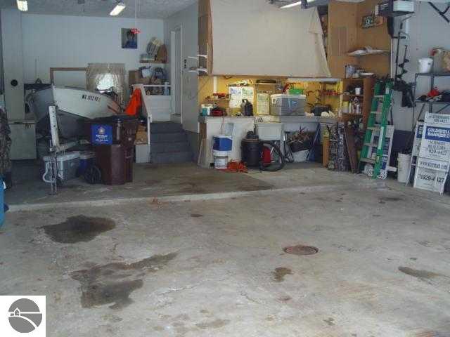 5570 Goodrick Road Traverse City, MI 49684 - Photo 15 of 65 1741713-14.JPG
