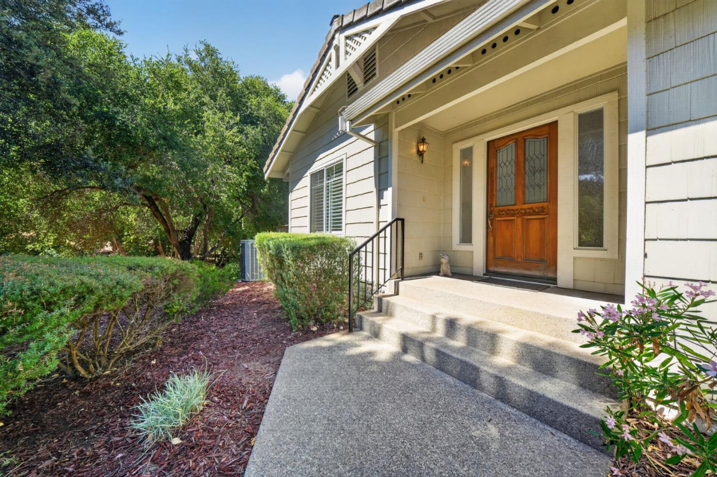 8718 McCarty Ranch Drive San Jose, CA 95135 - Photo 4 of 63