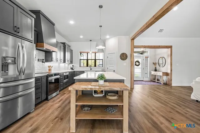 $625,000 | 10 Riverstone Parkway, Belton, TX 76513