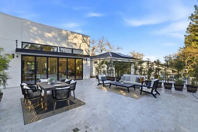 $4,480,000 | 11660 Winding Way, Los Altos, CA 94024