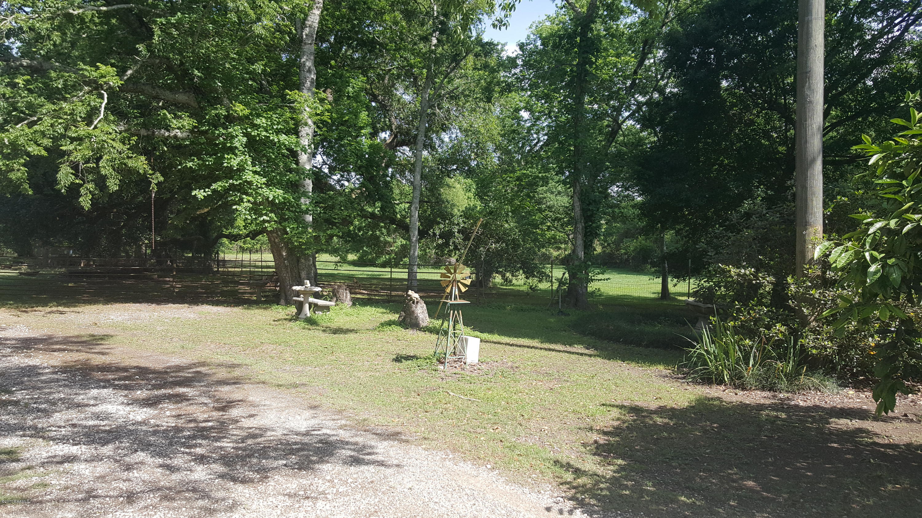 23732 Bluebonnet Road Kaplan, LA 70548 - Photo 17 of 39 20170418_154754