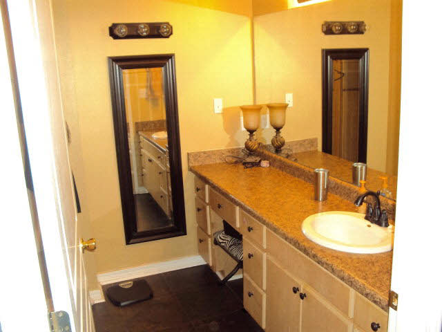 1108 Hand Avenue Bay Minette, AL 36507 - Photo 8 of 27 Master Bath