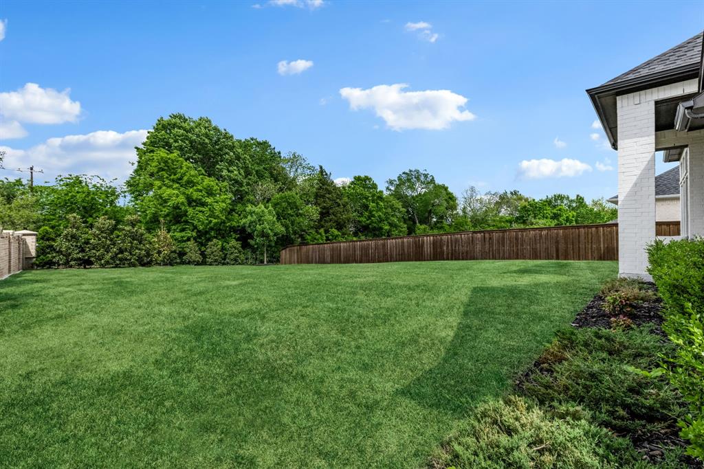 6252 Rocca Valle Drive McKinney, TX 75071 - Photo 32 of 37
