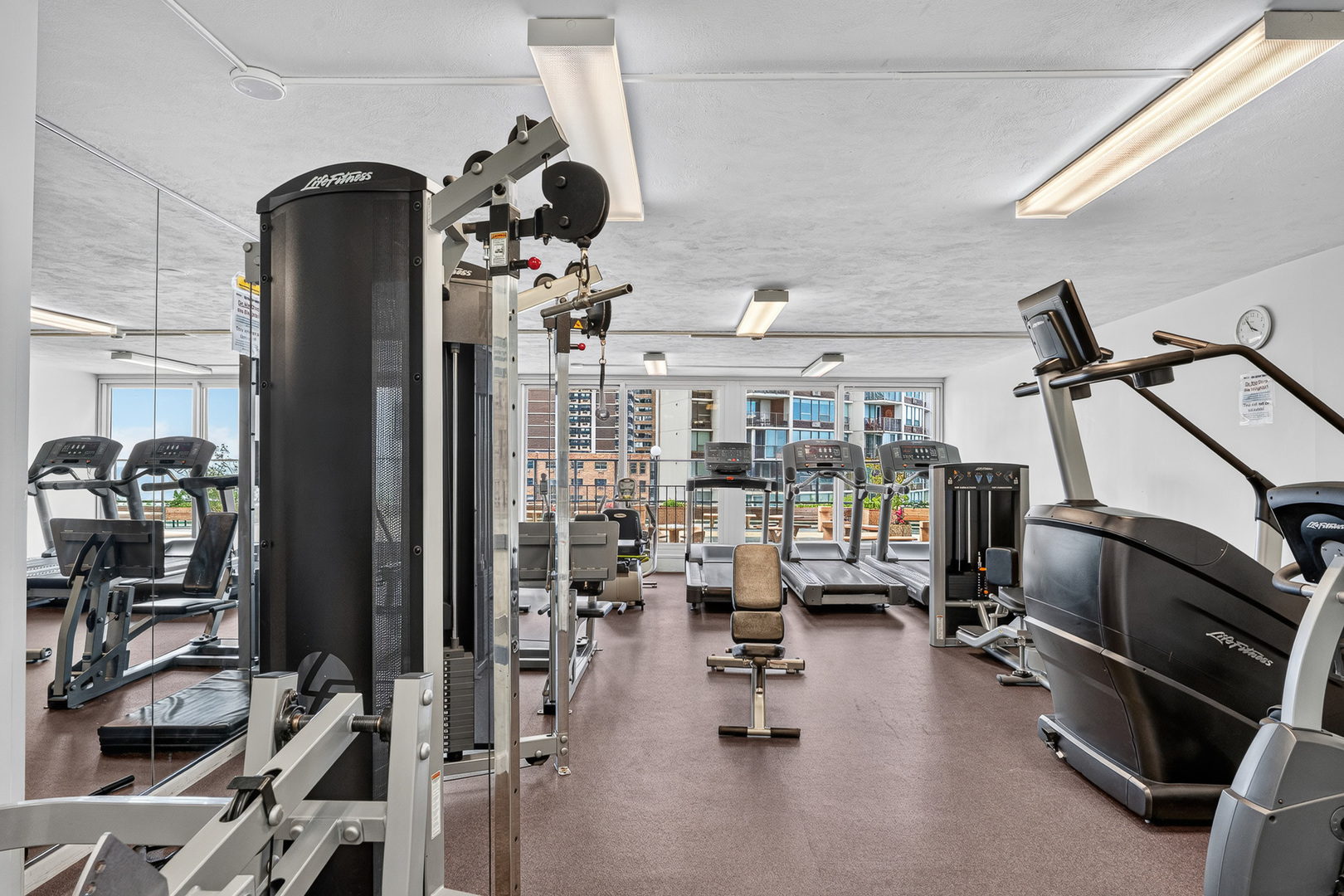 6033 North Sheridan Road, Unit 28D Chicago, IL 60660 - Photo 36 of 48