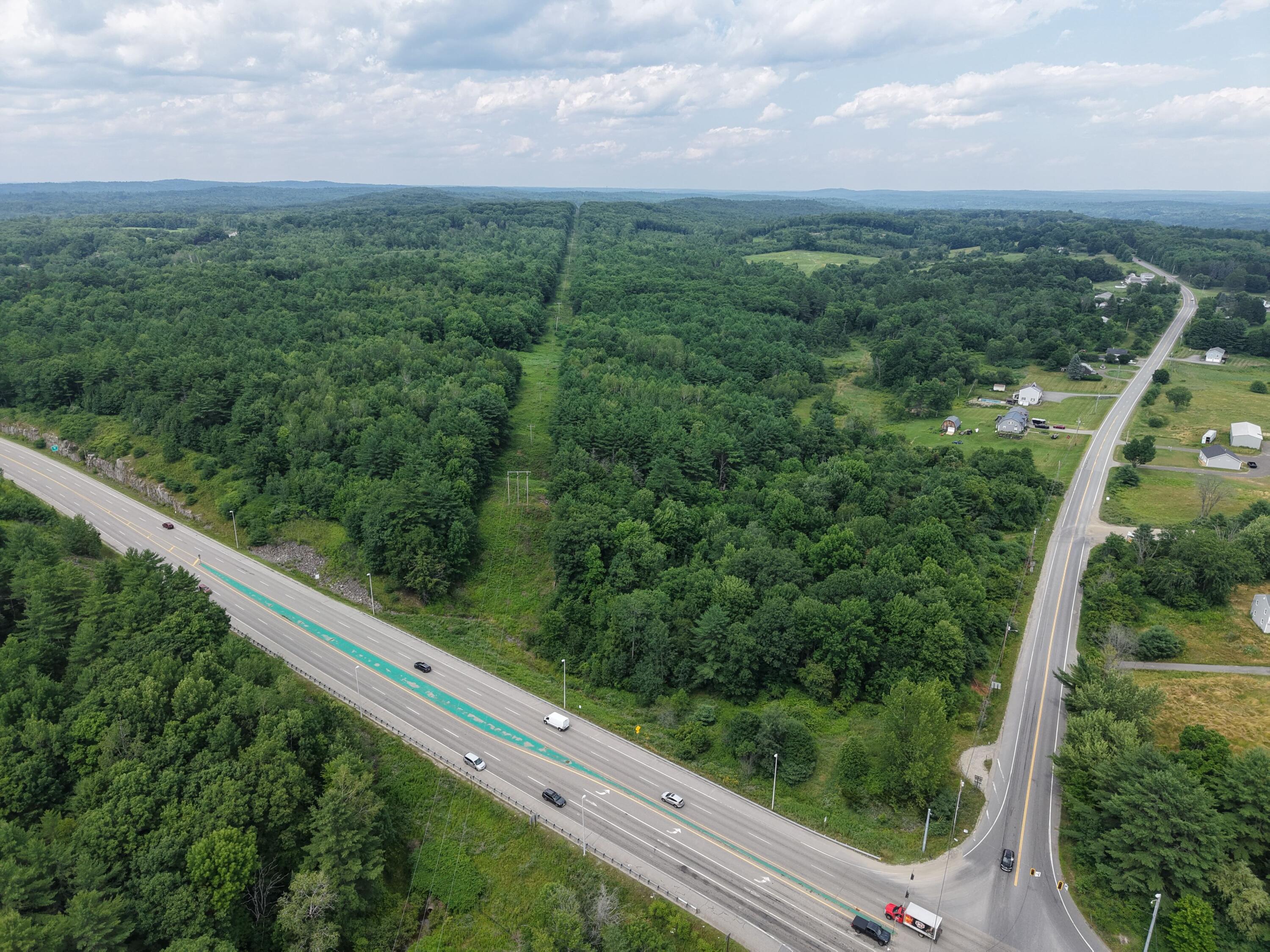 450 West River Road Augusta, ME 04330 - Photo 15 of 17 dji_fly_20260715_142108_0322_17841398323