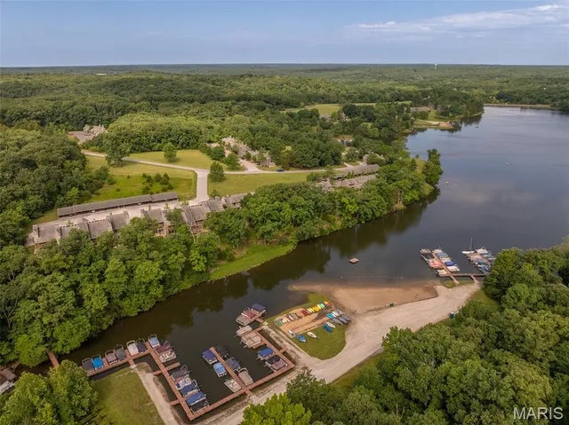 $325,000 | 152 Geneva Cove Drive, Innsbrook, MO 63390