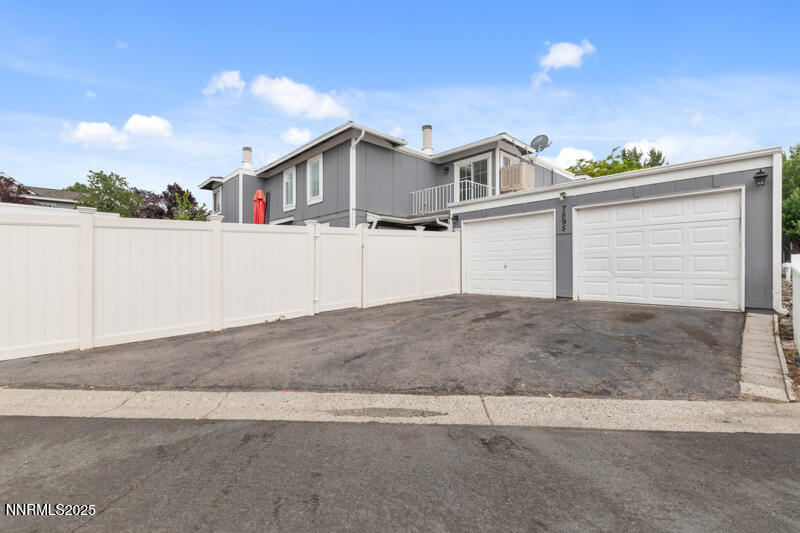 7595 Cumberland Circle Reno, NV 89511 - Photo 1 of 20 1