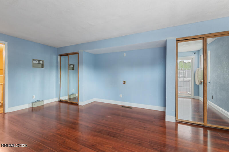 7595 Cumberland Circle Reno, NV 89511 - Photo 14 of 20 14
