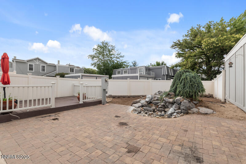 7595 Cumberland Circle Reno, NV 89511 - Photo 5 of 20 5