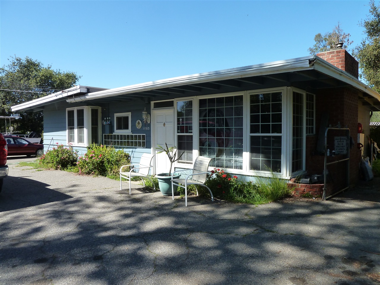 1550 East Mission Road Fallbrook, CA 92028 - Photo 1 of 21