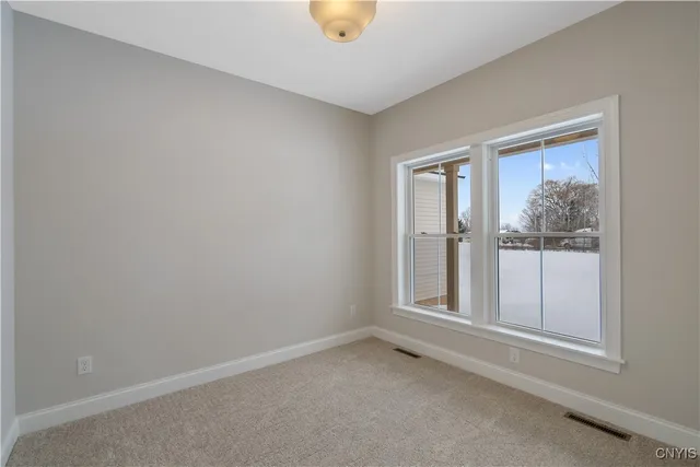 $440,900 | 109 Terwillager Lane, Manlius, NY 13116