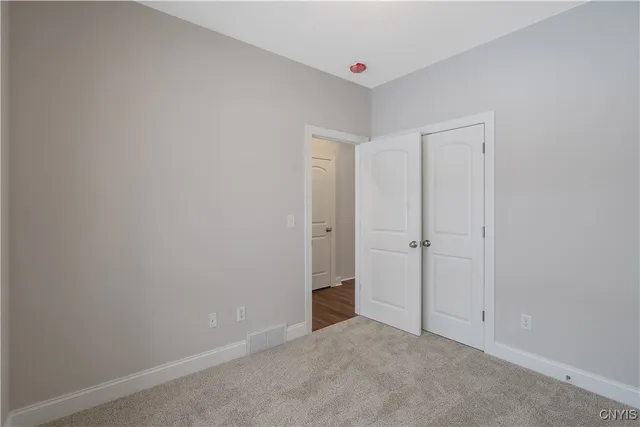 $440,900 | 109 Terwillager Lane, Manlius, NY 13116