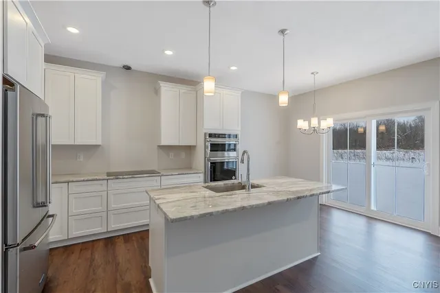 $440,900 | 109 Terwillager Lane, Manlius, NY 13116