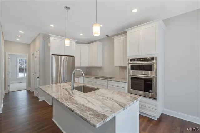 $440,900 | 109 Terwillager Lane, Manlius, NY 13116