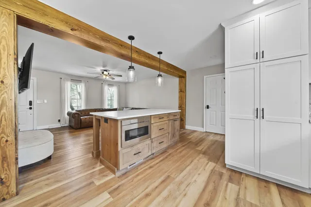 $639,999 | 5427 Vrooman Road, Jackson, MI 49201