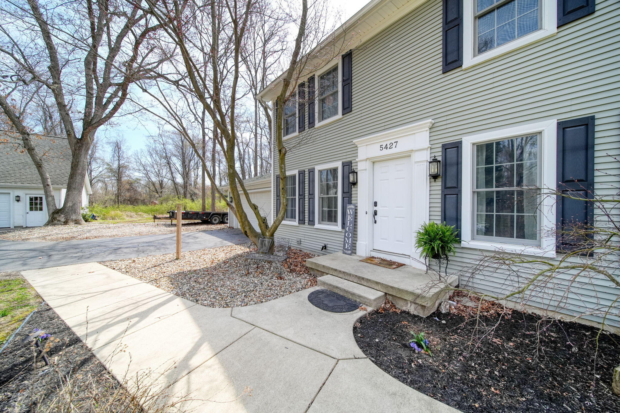 5427 Vrooman Road Jackson, MI 49201 - Photo 3 of 54 2