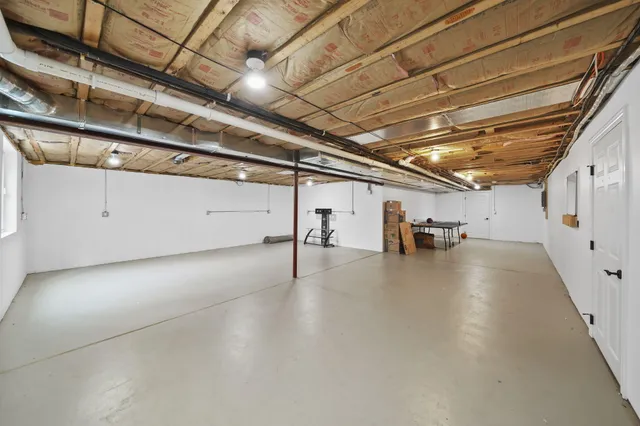 $639,999 | 5427 Vrooman Road, Jackson, MI 49201