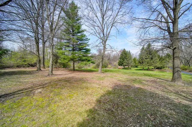 $639,999 | 5427 Vrooman Road, Jackson, MI 49201