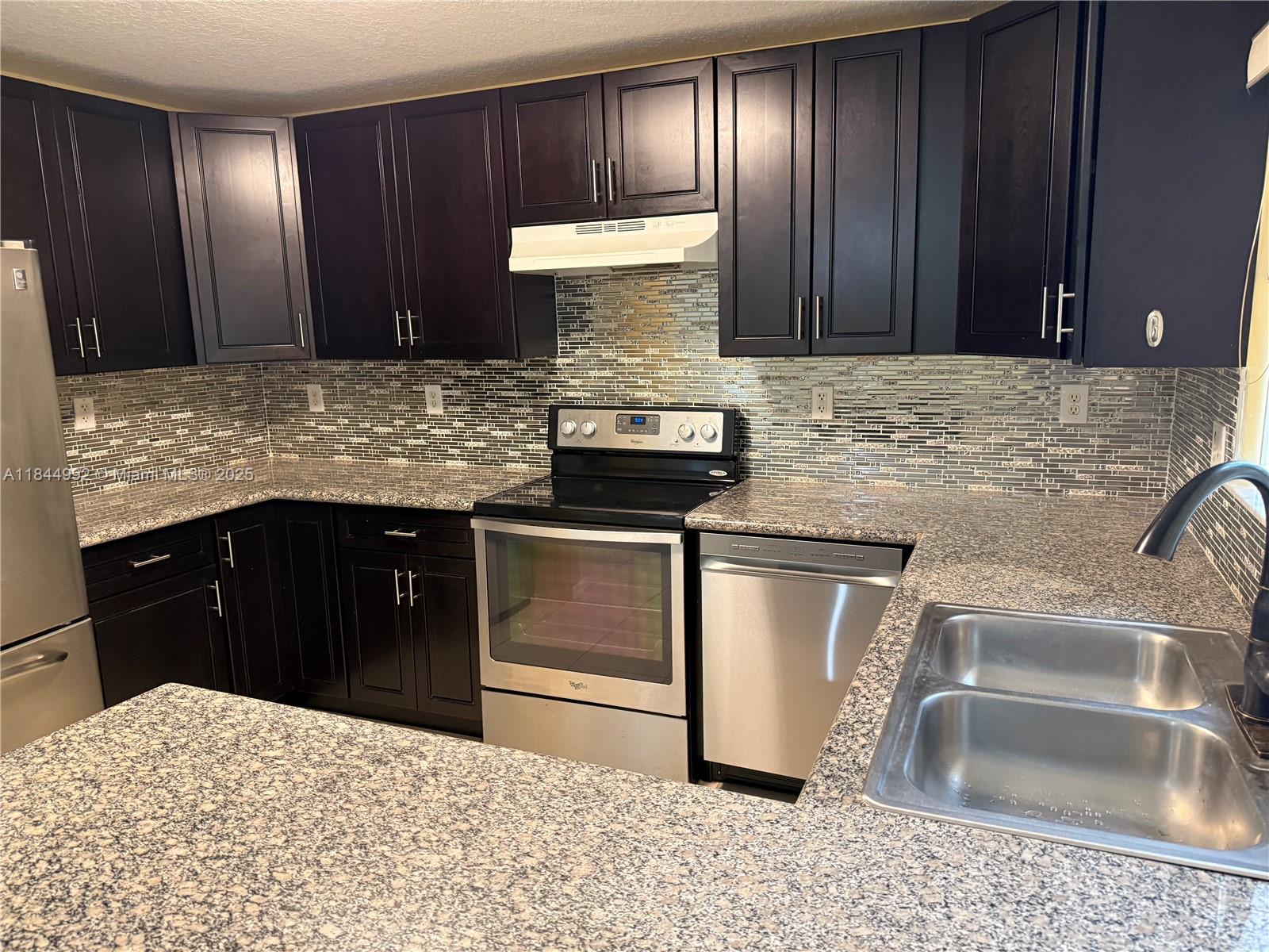 14078 Southwest 260th Street, Unit 103 Homestead, FL 33032 - Photo 20 of 30