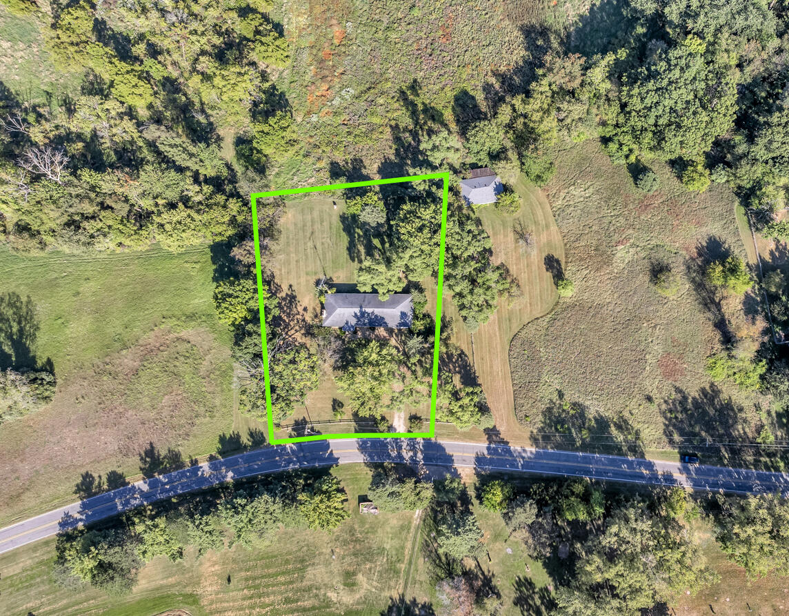 11515 Resort Road Pleasant Lake, MI 49272 - Photo 29 of 32 11515 Resort Rd Pleasant Lake MI (Aerial