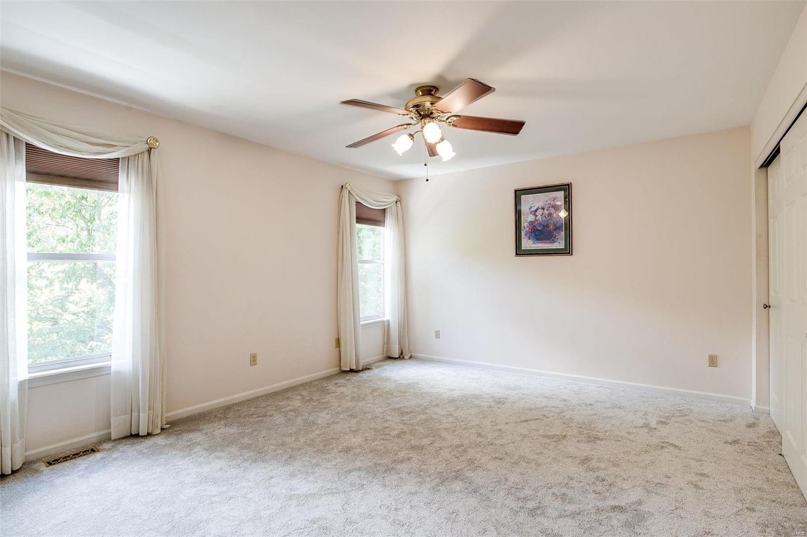 1513 Berry Leaf Court Ballwin, MO 63021 - Photo 29 of 57 Gallery Image 29