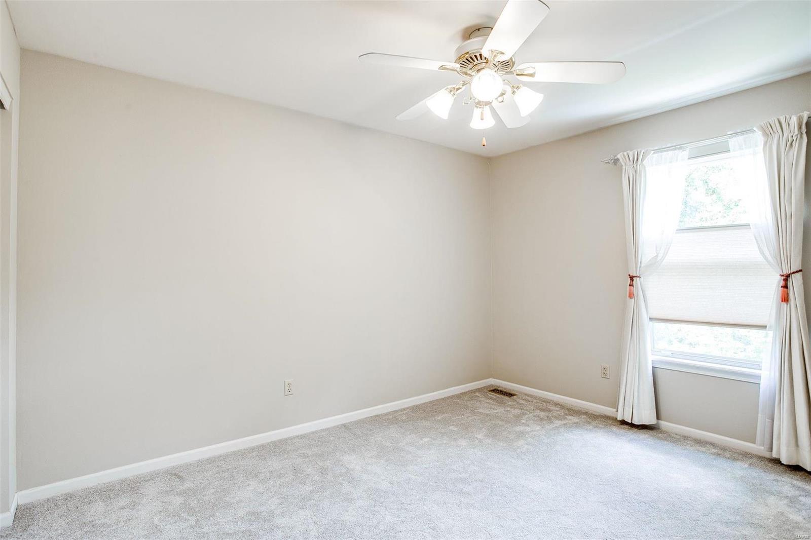 1513 Berry Leaf Court Ballwin, MO 63021 - Photo 32 of 57 Gallery Image 32