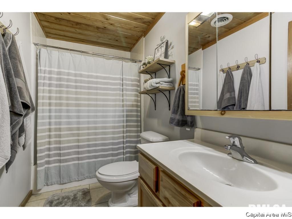 3444 Luthin Road Sherman, IL 62684 - Photo 19 of 36 Gallery Image 19