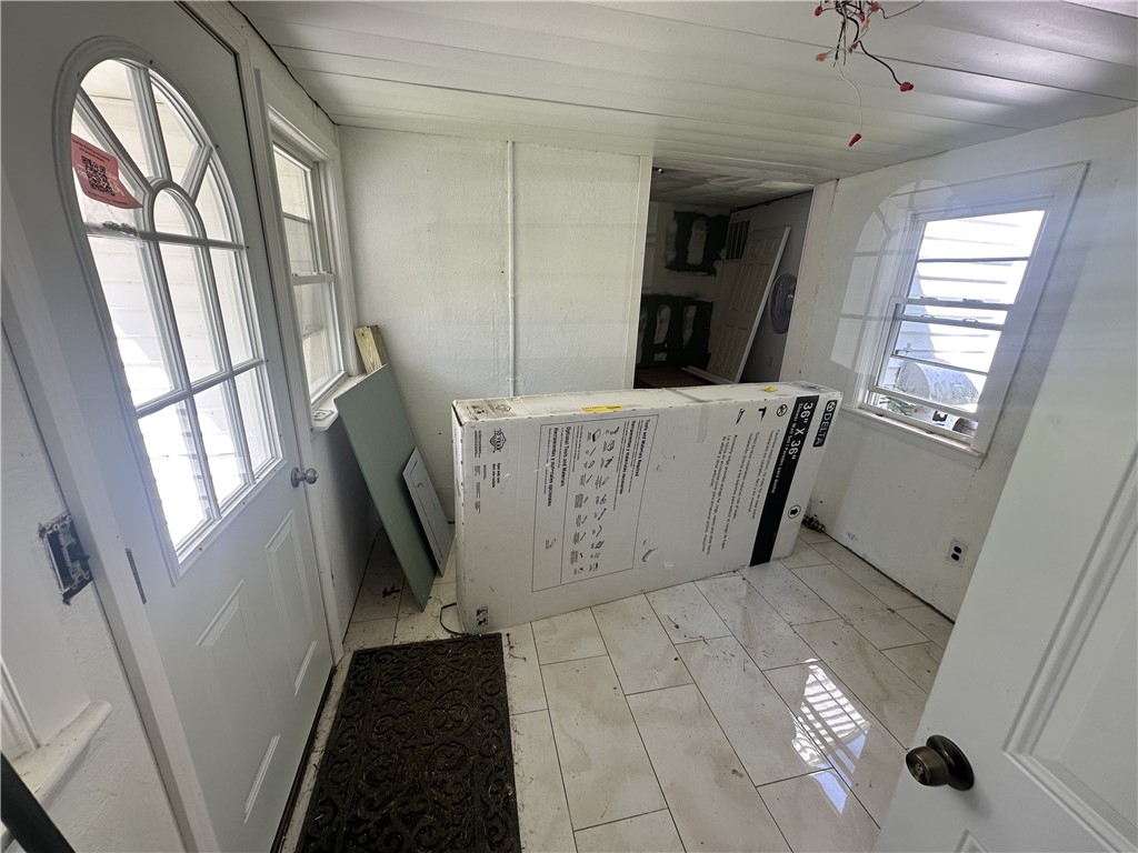 330 Hunting House Road Glocester, RI 02857 - Photo 6 of 13