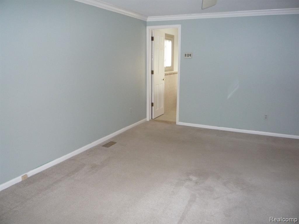 651 Timberline Drive Rochester Hills, MI 48309 - Photo 40 of 74 Gallery Image 40